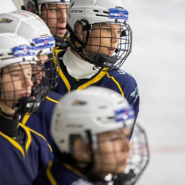 Foto atskats no HS Kurbads U17 spēles pret Prizma 09, kur tik gūta uzvara ar rezultātu 6:2! 🏒